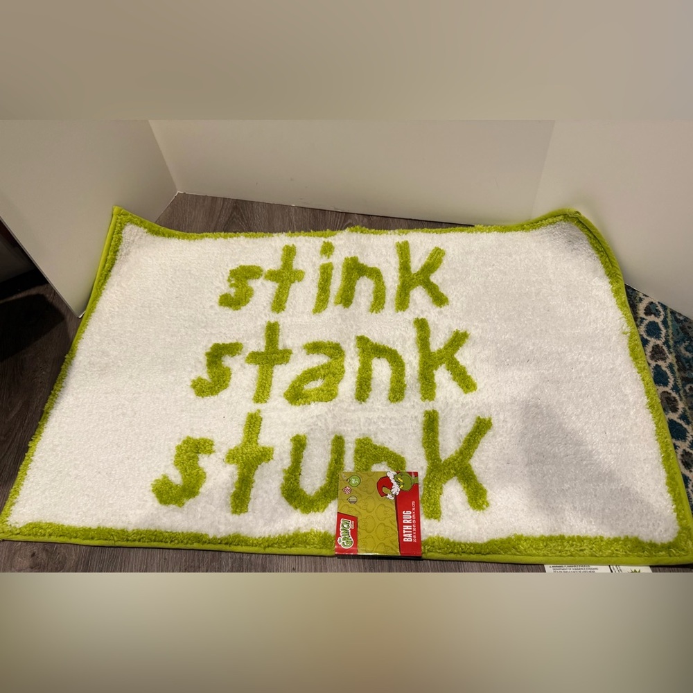 Super Cute Stink Stank Stunk Grinch Bath Rug- NWT